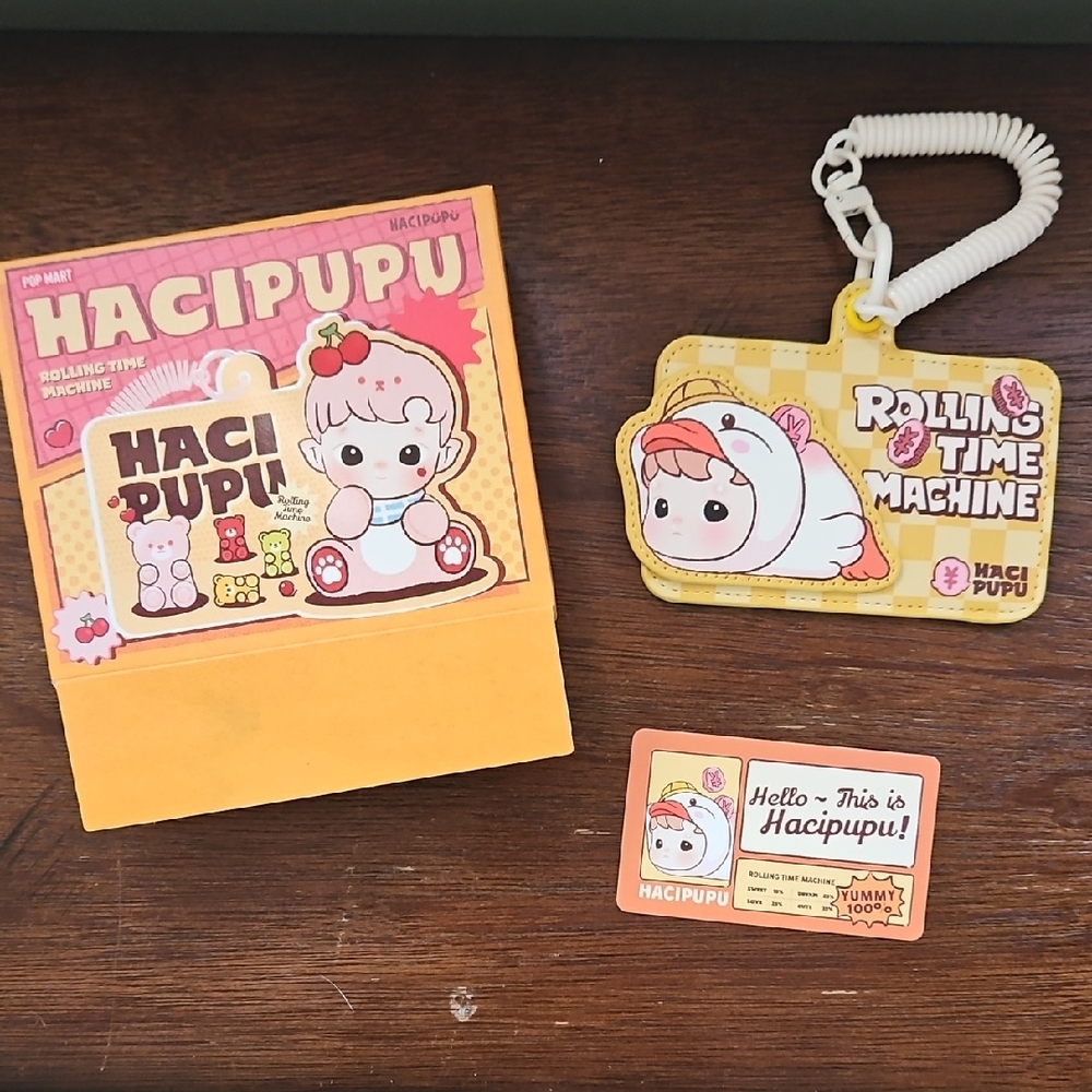 POP MART HACIPUPU CARDHOLDER